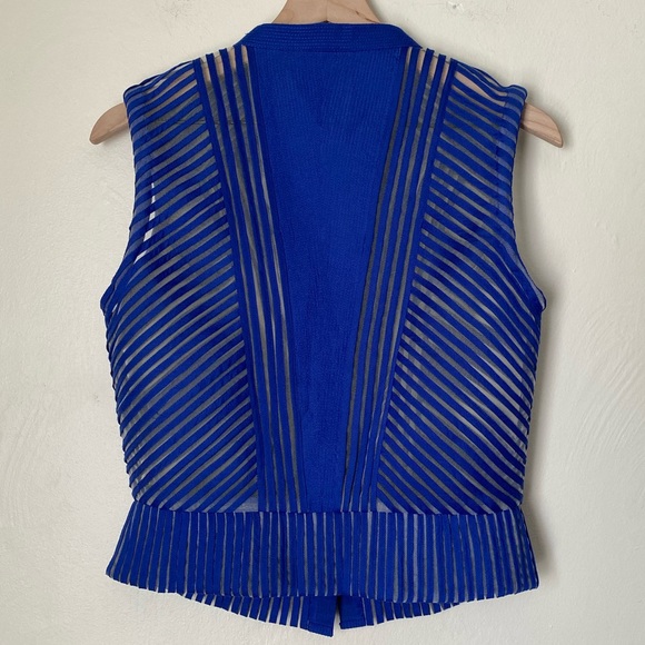 Rohit + Rahul Blue Vest Top - Picture 3 of 4